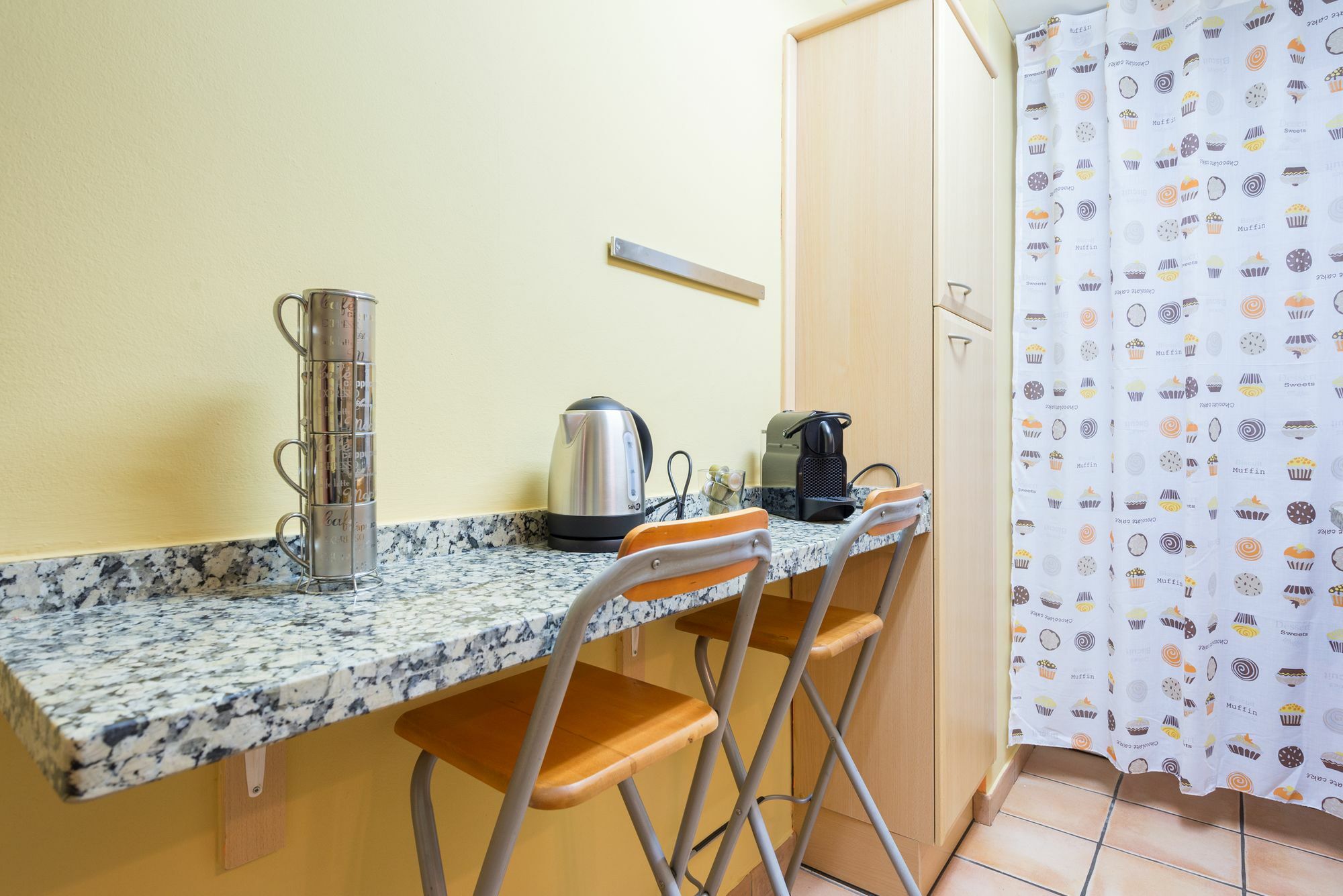 Quiet & Cozy San Fernando Apartment Malaga Exterior photo